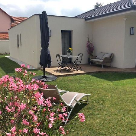 Séméac Du Cote De Chez Paule, Chambre Avec Entree Independante Et Salle D'Eau Privative المظهر الخارجي الصورة